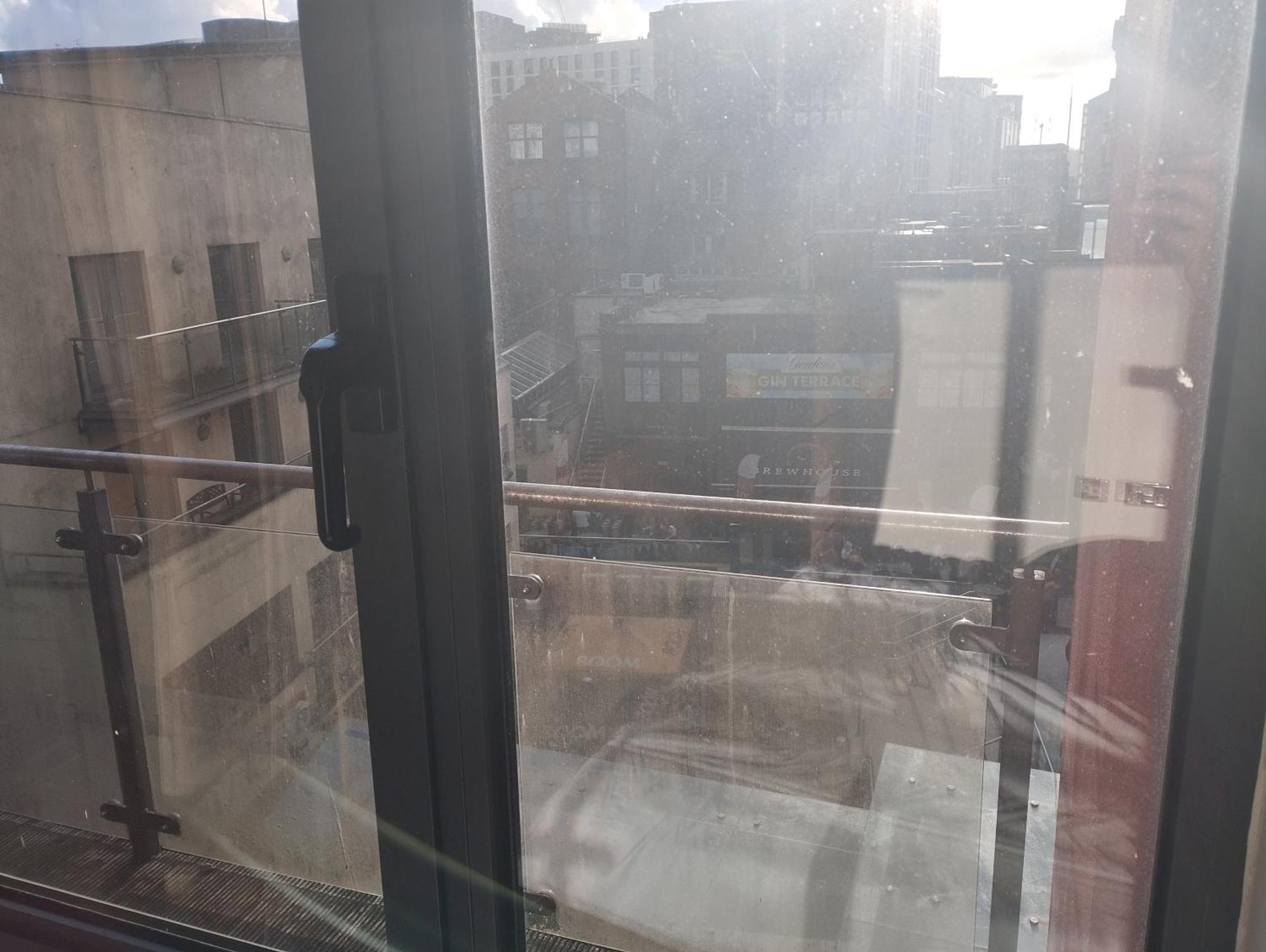 Room In Cardiff City Center - Swiftstay Exterior foto